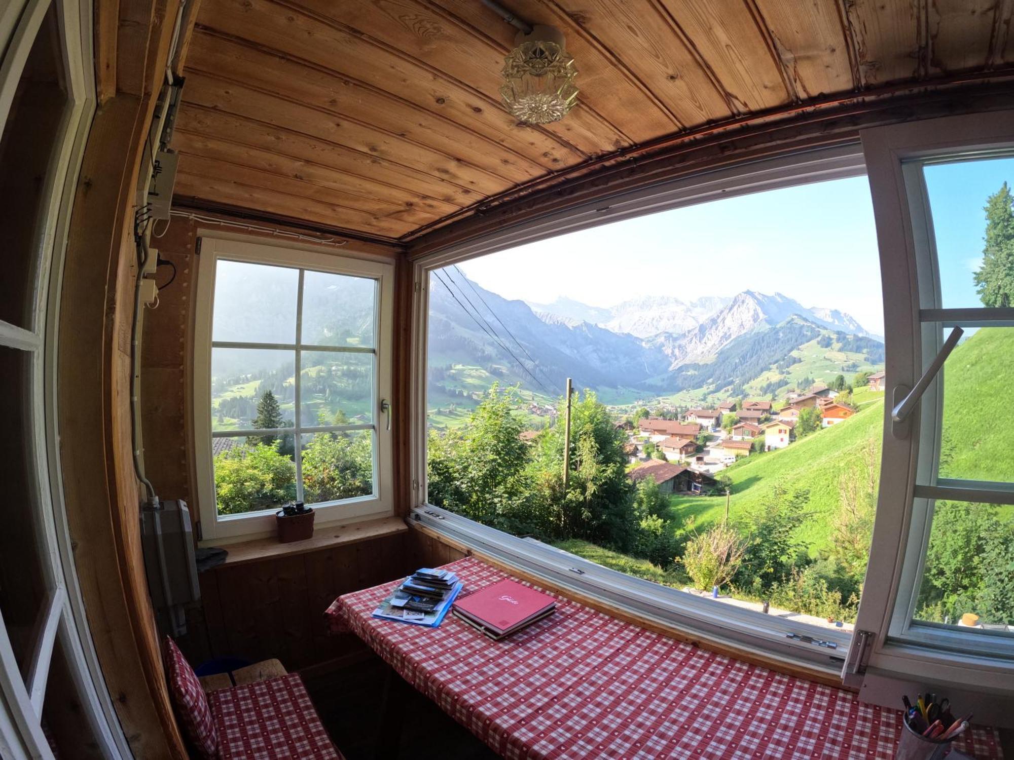 Chalet Sonnenheim Mit Atemberaubender Aussicht Adelboden Exteriör bild